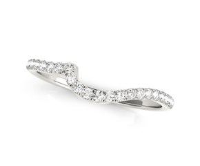 14k White Gold Round Pave Setting Curved Diamond Wedding Ring (1/5 cttw)
