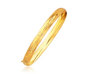 Classic Floral Cut Bangle in 14k Yellow Gold (6.00 mm)
