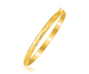 Fancy Childrens Bangle with Diamond Cuts in 14k Yellow Gold (5.50 mm)